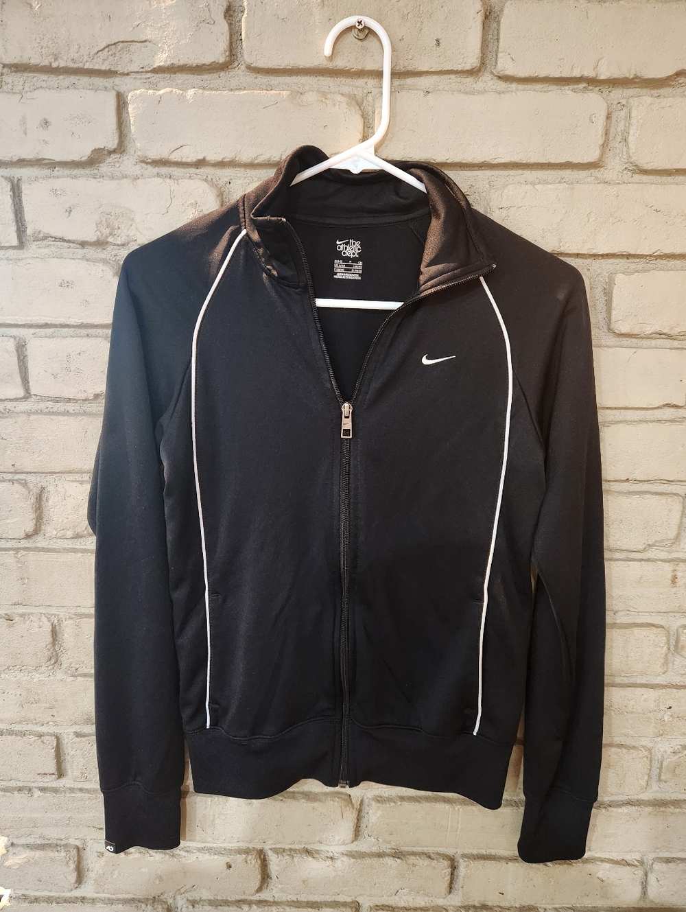 Women's Nike Zip Athletic Jacket